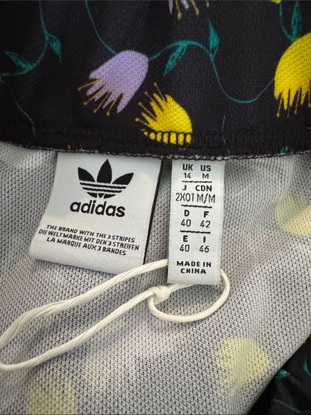 adidas Black Floral Circle Skirt with Yellow & Lavender Tulips medium - Picture 3 of 3